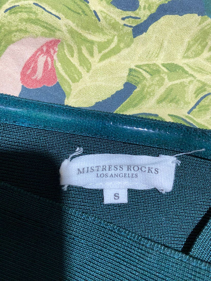 MISTRESS ROCKS| S|BUST 13|B10|DARK GREEN CRISS-CROSS CROP TOP