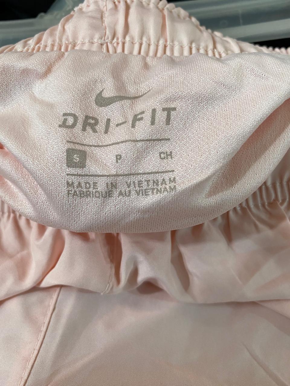 NIKE DRIFIT |S|BUST 28| WOMEN'S AIR TEMPO RUNNING SHORTS