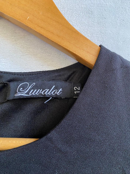 LUVALOT|M|BUST 17|BLACK SLEEVELESS CROP TOP WITH LACE-UP SIDES