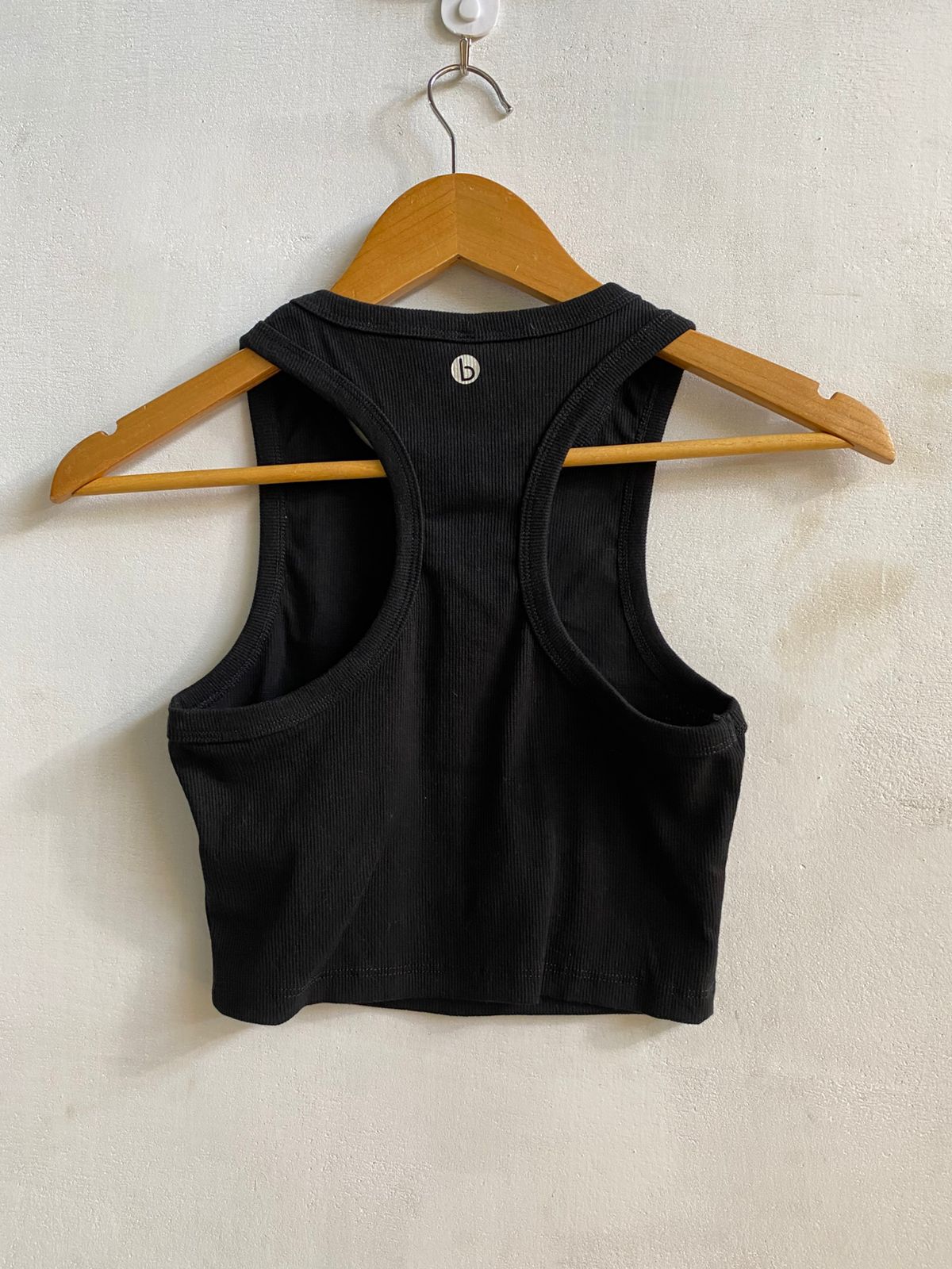 COTTON ON BODY|S|BUST 13| BLACK RIBBED RACERBACK CROP TOP