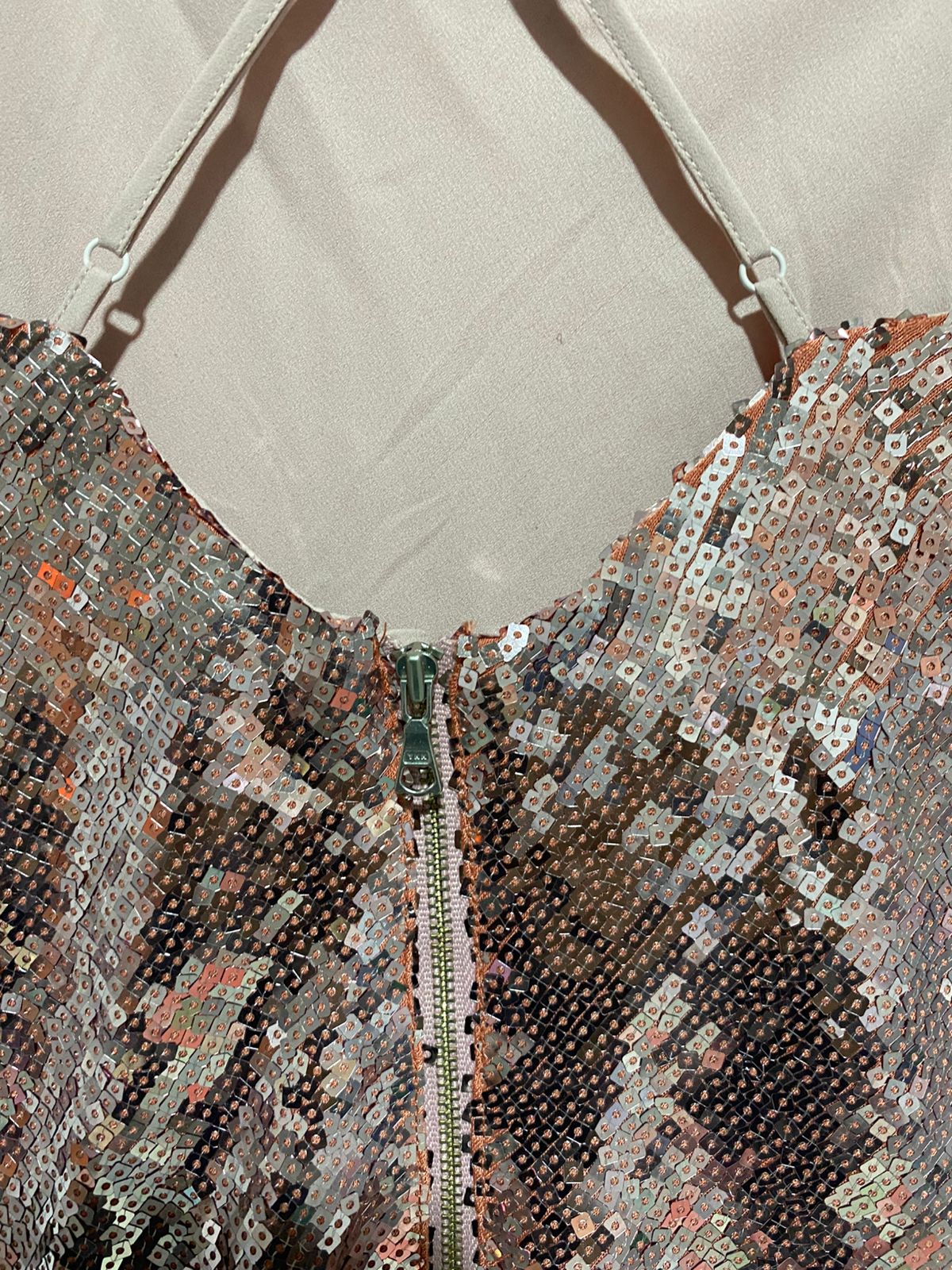 BARDOT|XS|BUST 12|SEQUIN GOWN IN ROSE GOLD