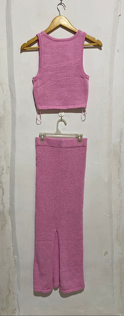 LILY LOVES|XS|PINK TEXTURED KNIT CROP TOP AND MIDI SKIRT CO-ORD SET