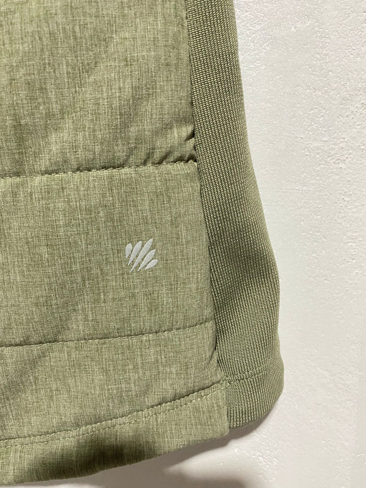 ELL&VOO|XS/S|BUST 18| Khaki Green Hooded Insulated Vest