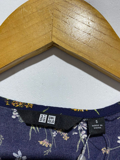 UNIQLO|S|BUST 18| Printed V-Neck Short-Sleeve Flare Dress