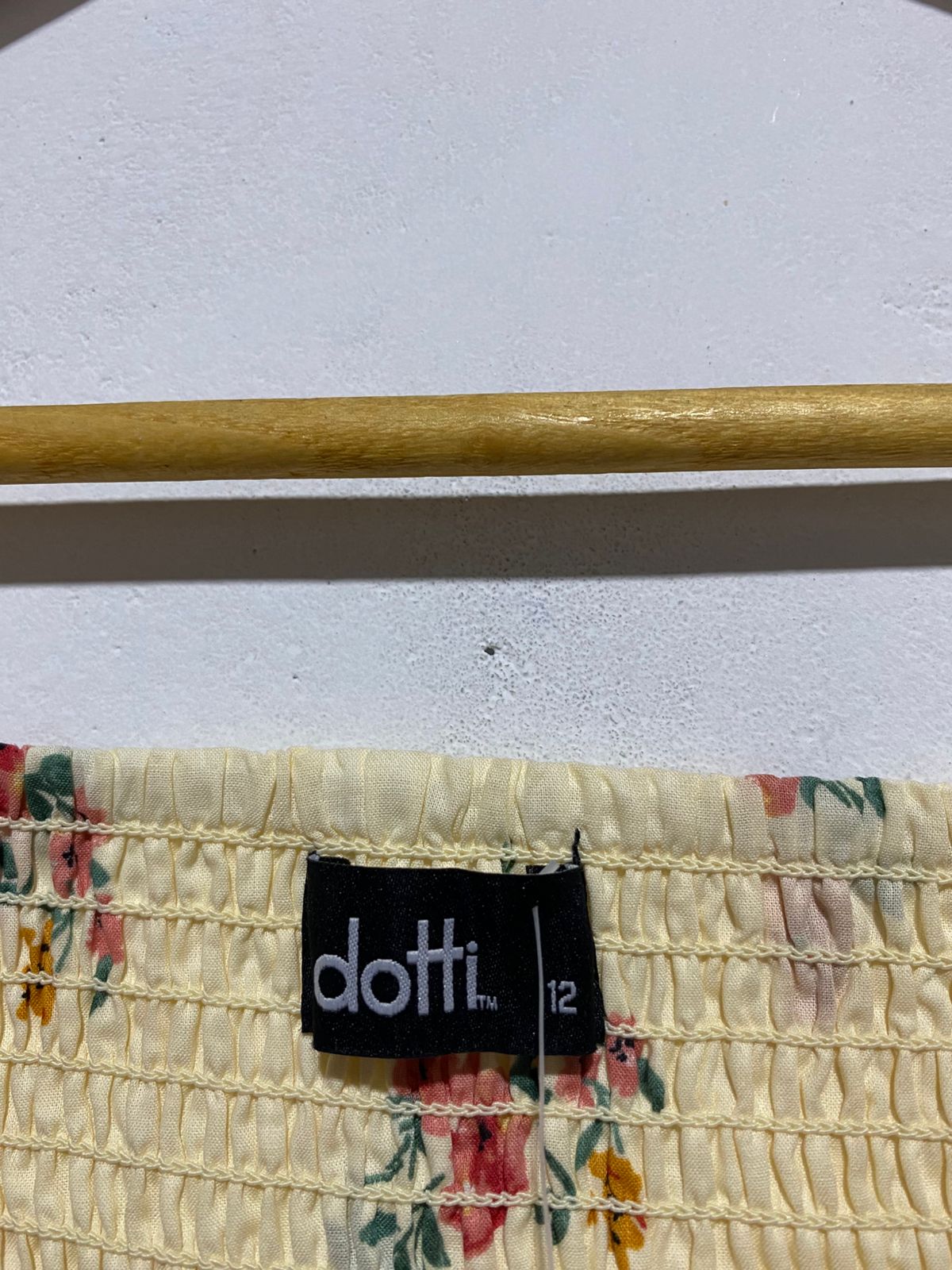 DOTTI|M|BUST 15|Floral Top