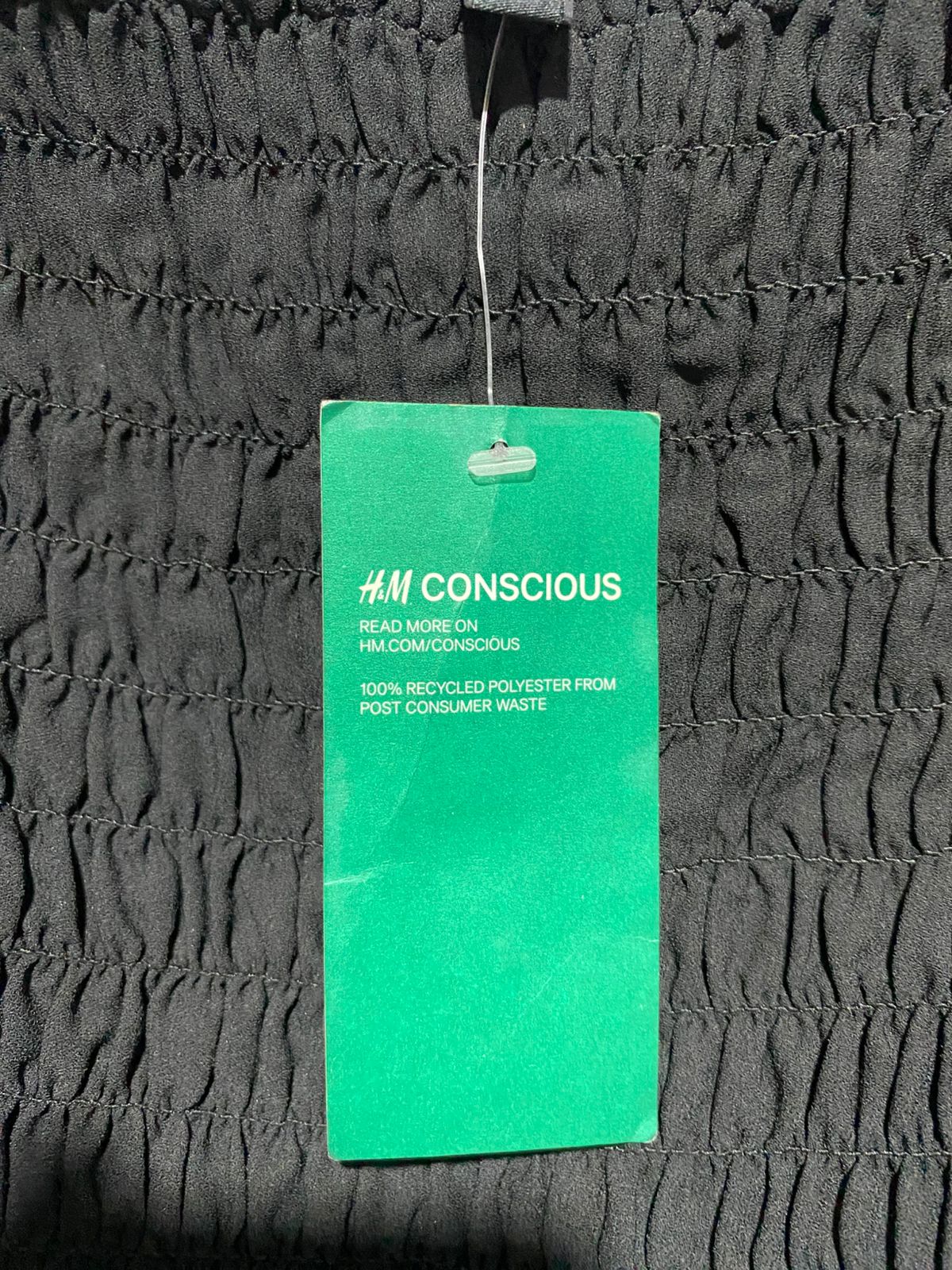 H&M DIVIDED|S|BUST 16|BLACK SMOCKED SQUARE-NECK PUFF-SLEEVE TOP