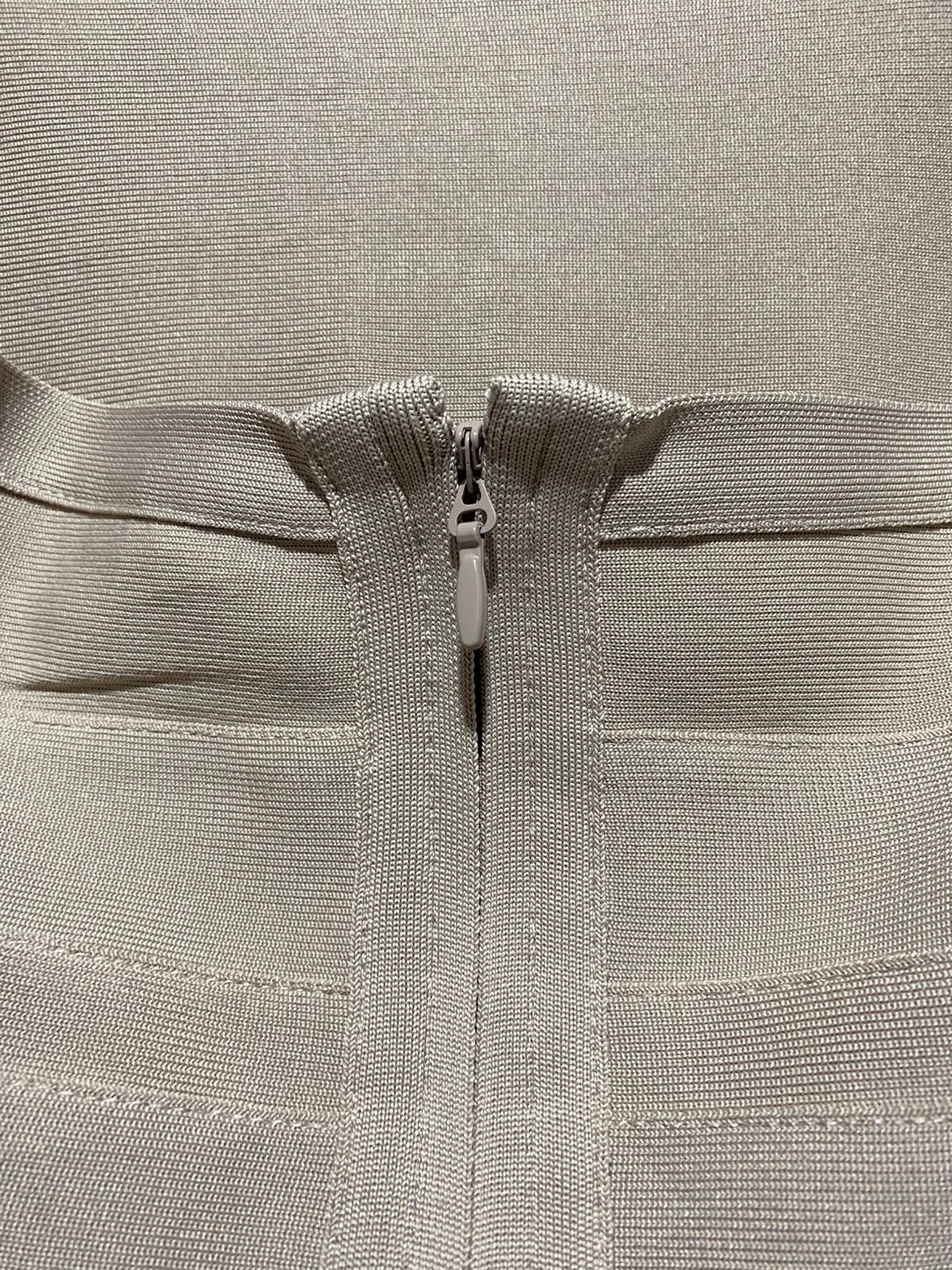 BELLA BARNETT|XS/S|BUST 13|BEIGE SLEEVELESS WIDE-LEG JUMPSUIT WITH TIE WAIST