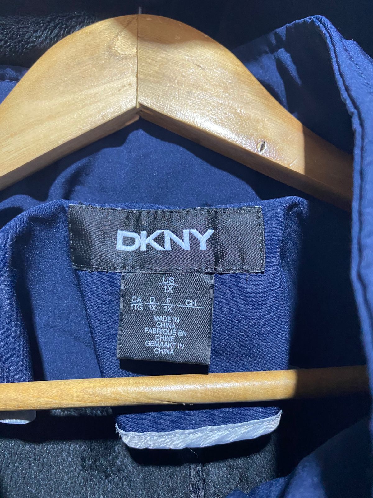 DKNY|XL|BUST 24|NAVY BLUE WATER-RESISTANT HOODED ANORAK COAT