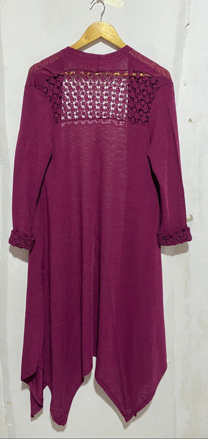 ROSA VIOLA|S/M|BUST 18|MAROON ASYMMETRIC DUSTER CARDIGAN WITH CROCHET LACE BACK PANEL AND CUFFS