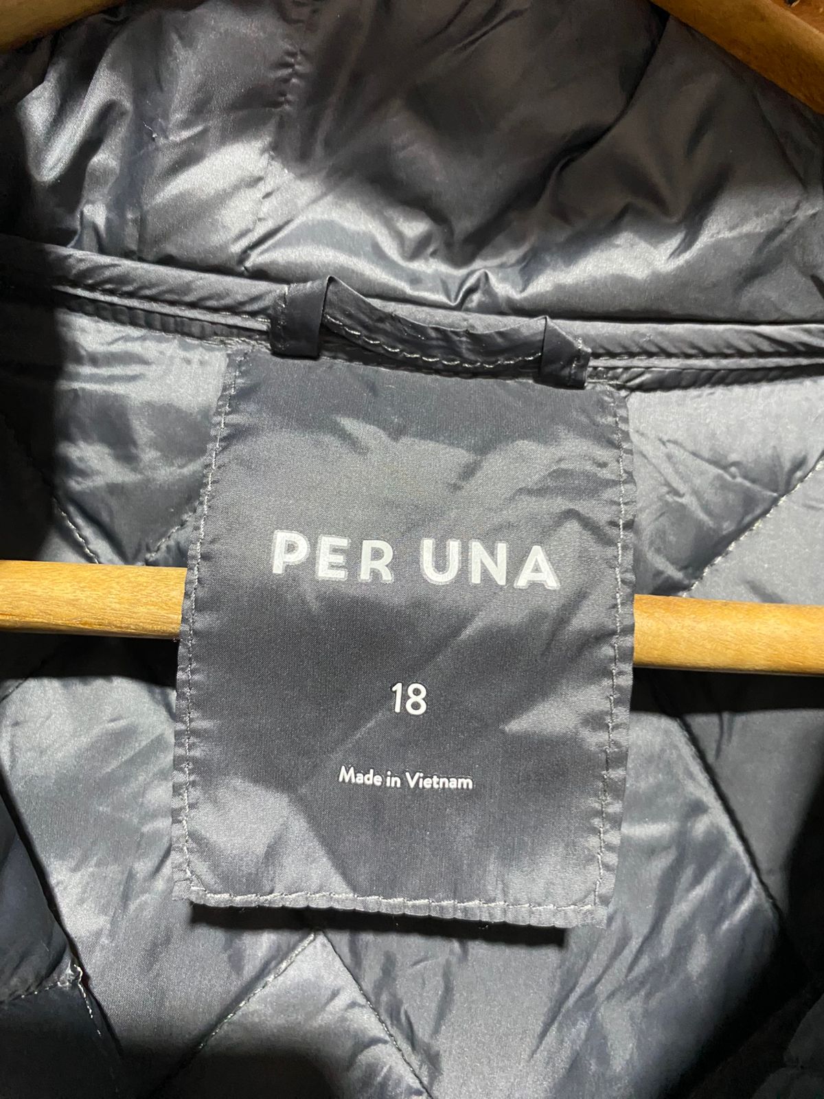 MARK&SPENCER PER UNA|XL|BUST 23|GREY DIAMOND QUILTED HOODED JACKET WITH TAN ACCENTS