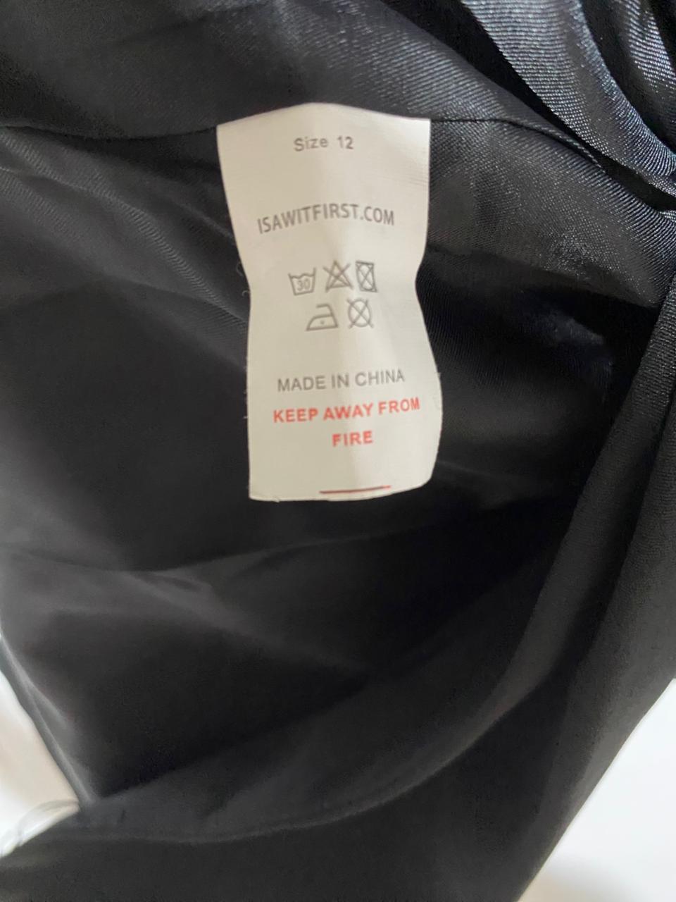 I SAW IT FIRST|M|BUST 18|BLACK SINGLE-BUTTON BLAZER DRESS