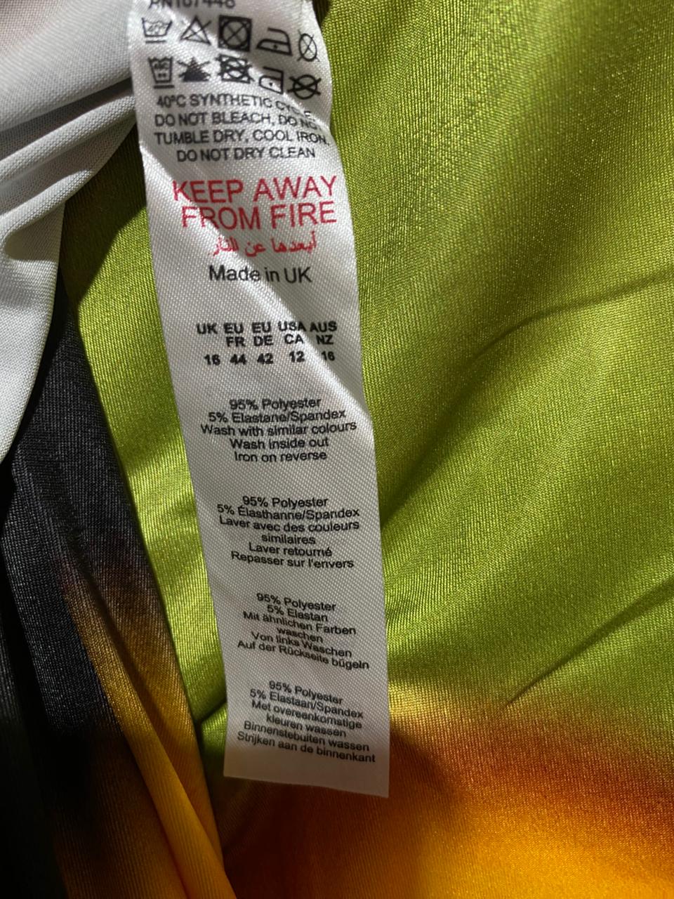 BOOHOO|L|BUST 19| PRINTED FLOWING MIDI DRESS