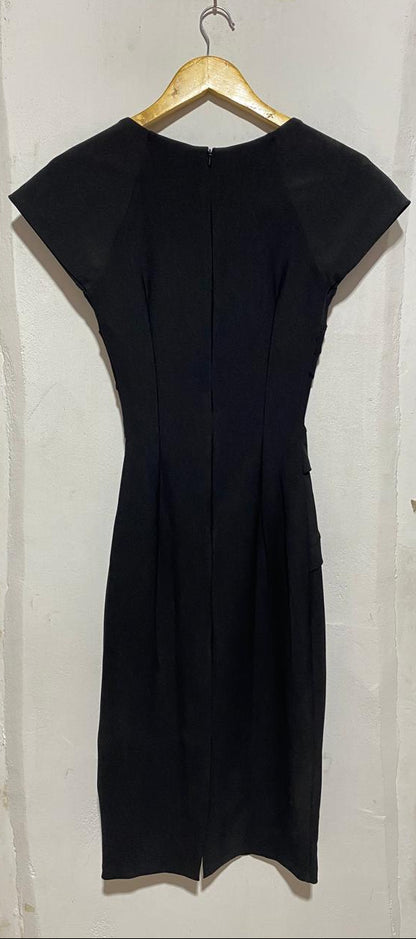 DIVA CATWALK|S|BUST 14|ATHENA BLACK SQUARE NECK SHEATH DRESS