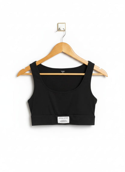 SHEIN |S|BUST| 12| Black Ribbed Scoop-Neck Crop Top