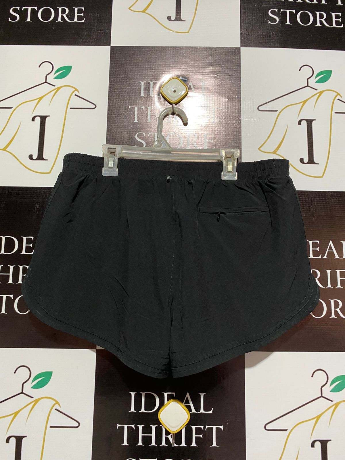 CHAMPION|L|WAIST 32|WOMEN'S SPORT WOVEN SHORT 4" INSEAM STYLE