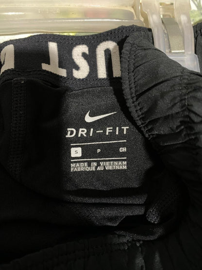 NIKE DRIFIT|S|WAIST 26|WOMEN'S DRI-FIT TEMPO RUNNING SHORTS