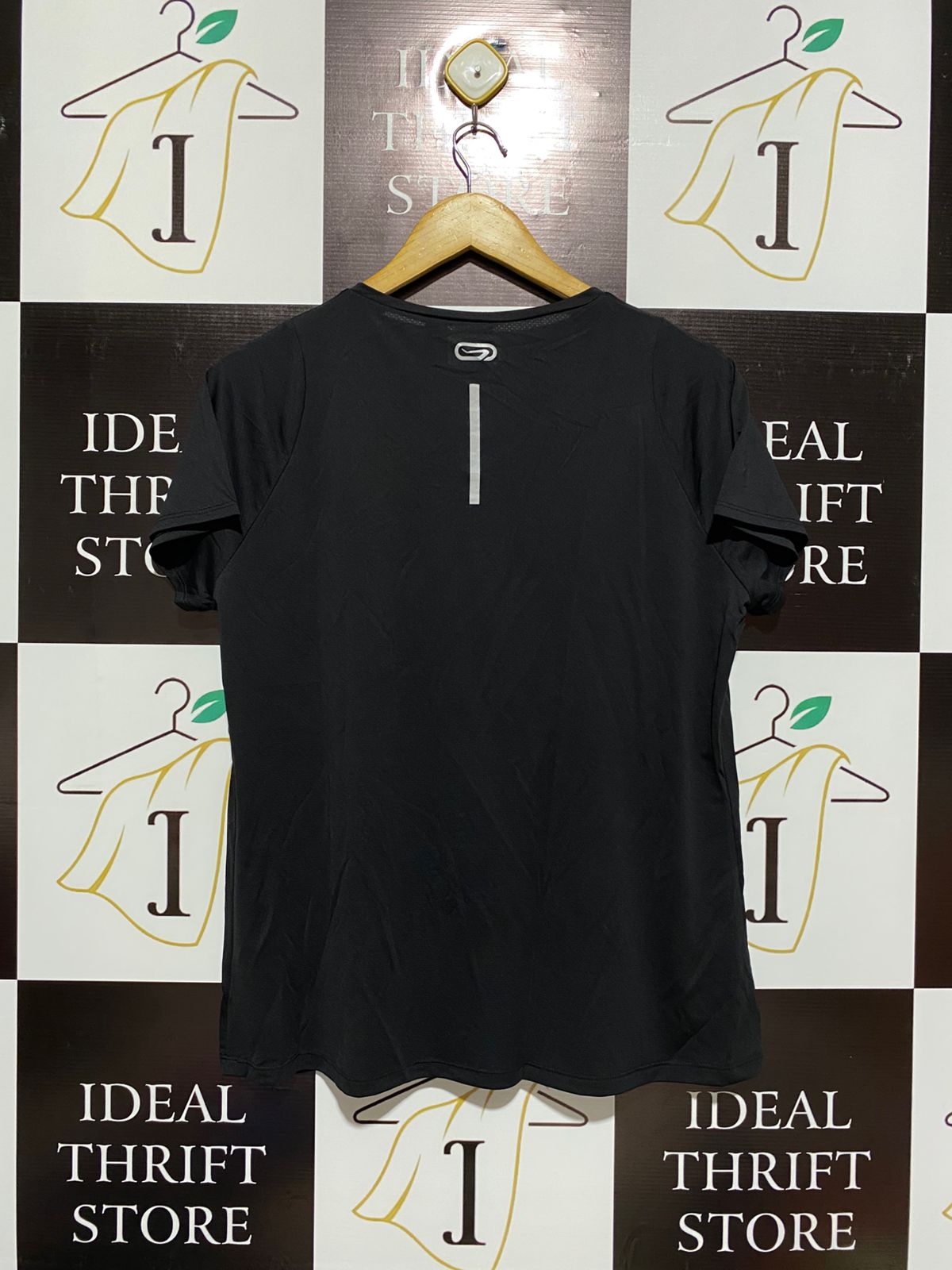 KALENJI|L/XL|BUST 20| Black V-Neck Running T-Shirt