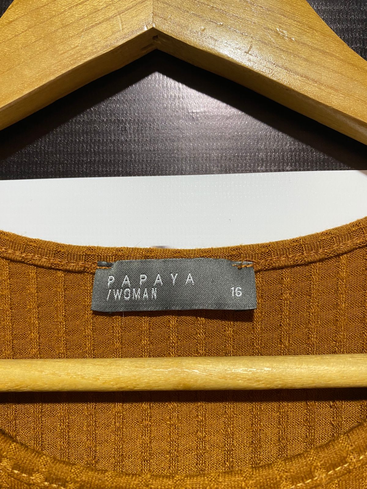 PAPAYA WOMAN|L/XL|BUST 23|Brown Belted Ribbed-Knit Midi Dress