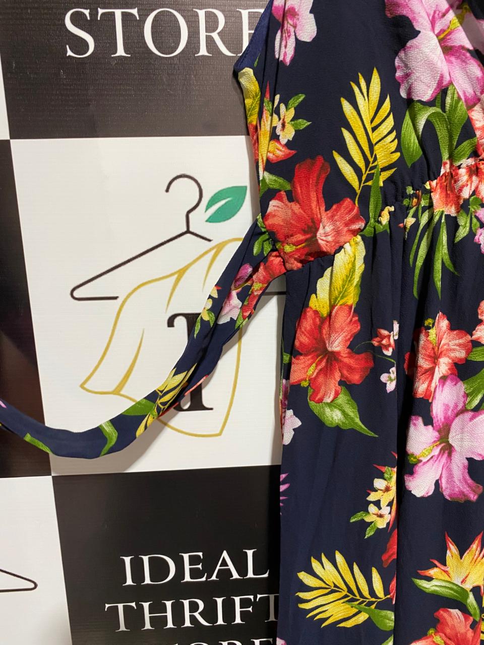 PERFECTLY PRISCILLA|M|L|BUST 19| Navy Blue Floral V-Neck Maxi Dress