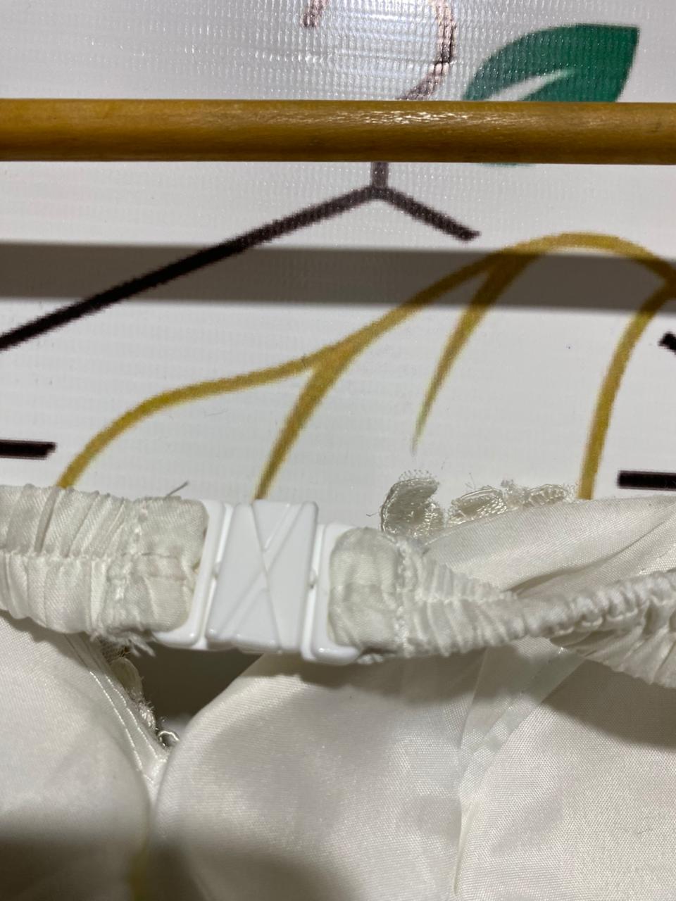 Strapless Lace and Satin Wedding Dress |SMALL|BUST 15