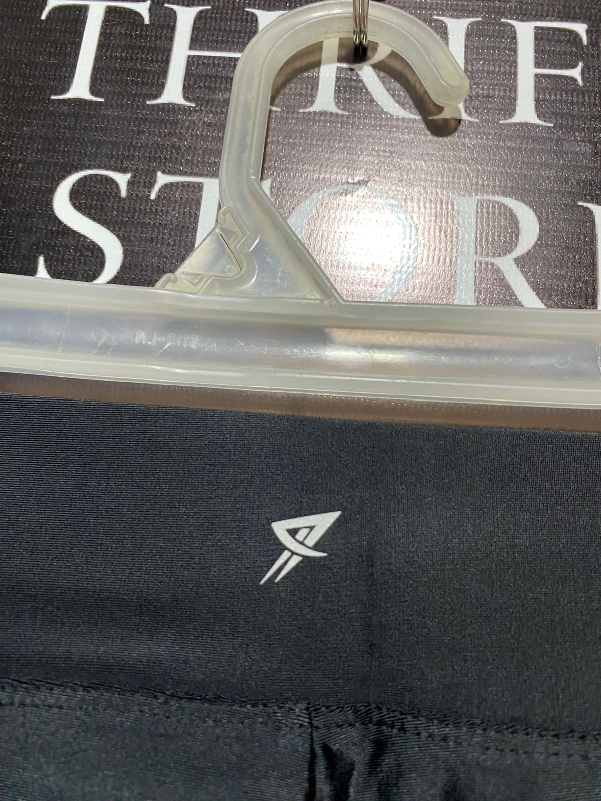 WORKOUT|M/L|WAIST 28|WOMEN'S BLACK HIGH-WAISTED ATHLETIC LEGGINGS WITH PINK WORKOUT LOGO SIDE STRIPES