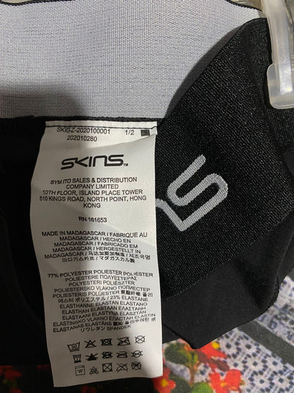 SKINS|M|WAIST 24|BLACK COMPRESSION LEGGINGS