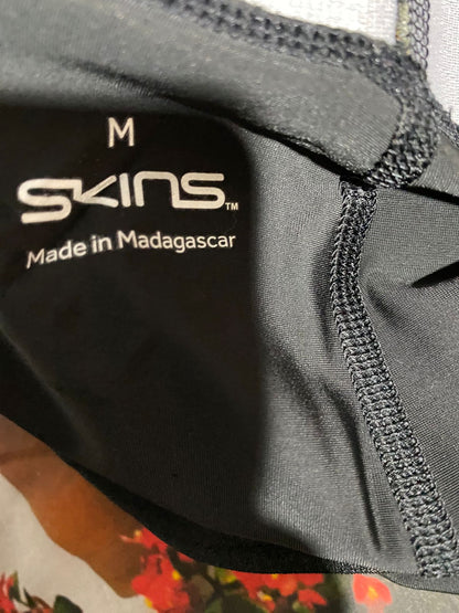 SKINS|M|WAIST 24|BLACK COMPRESSION LEGGINGS