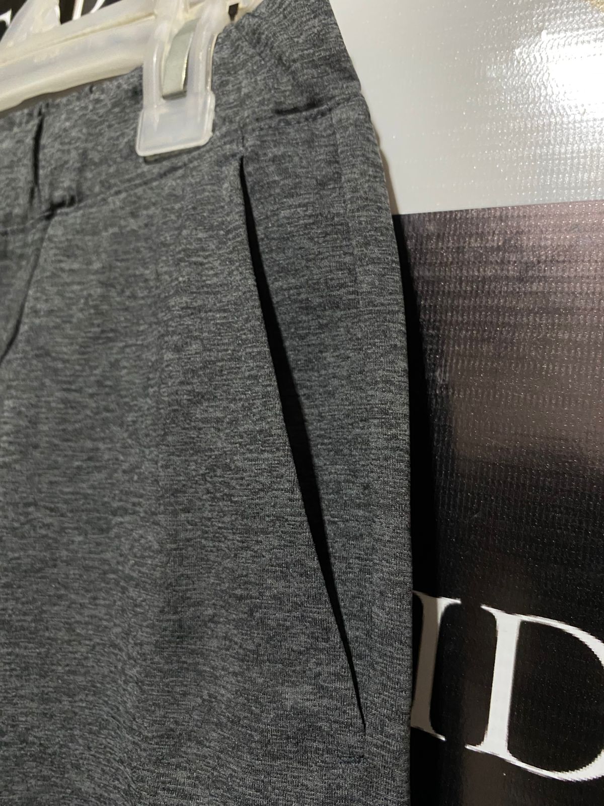 UNIQLO|S|WAIST 26|DARK GREY FLEECE JOGGER SWEATPANTS WITH CUFFS