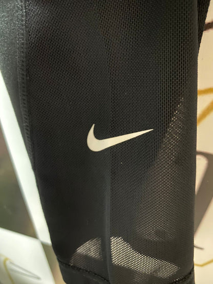 NIKE DRIFIT|M|WAIST 28|WOMEN'S BLACK HIGH-WAISTED SEAMLESS ATHLETIC LEGGINGS