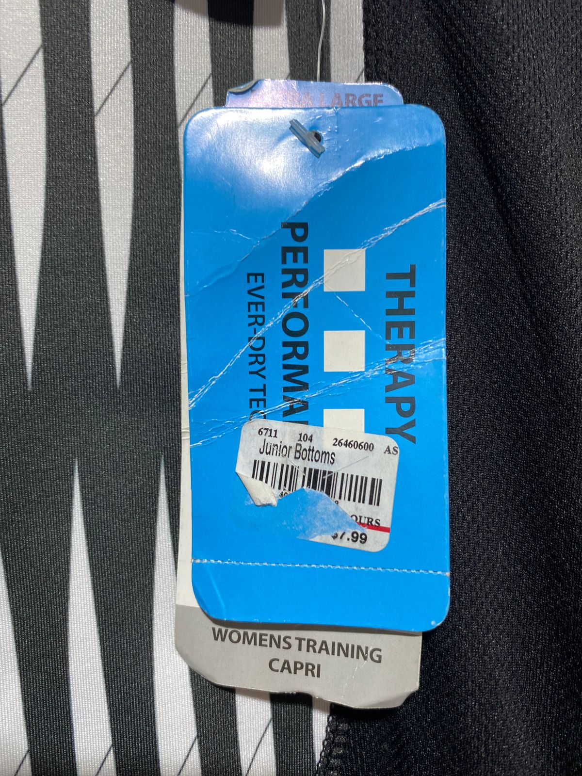 THERAPY|XL|WAIST 27|Women's Black & White Patterned Athletic Capri Leggings