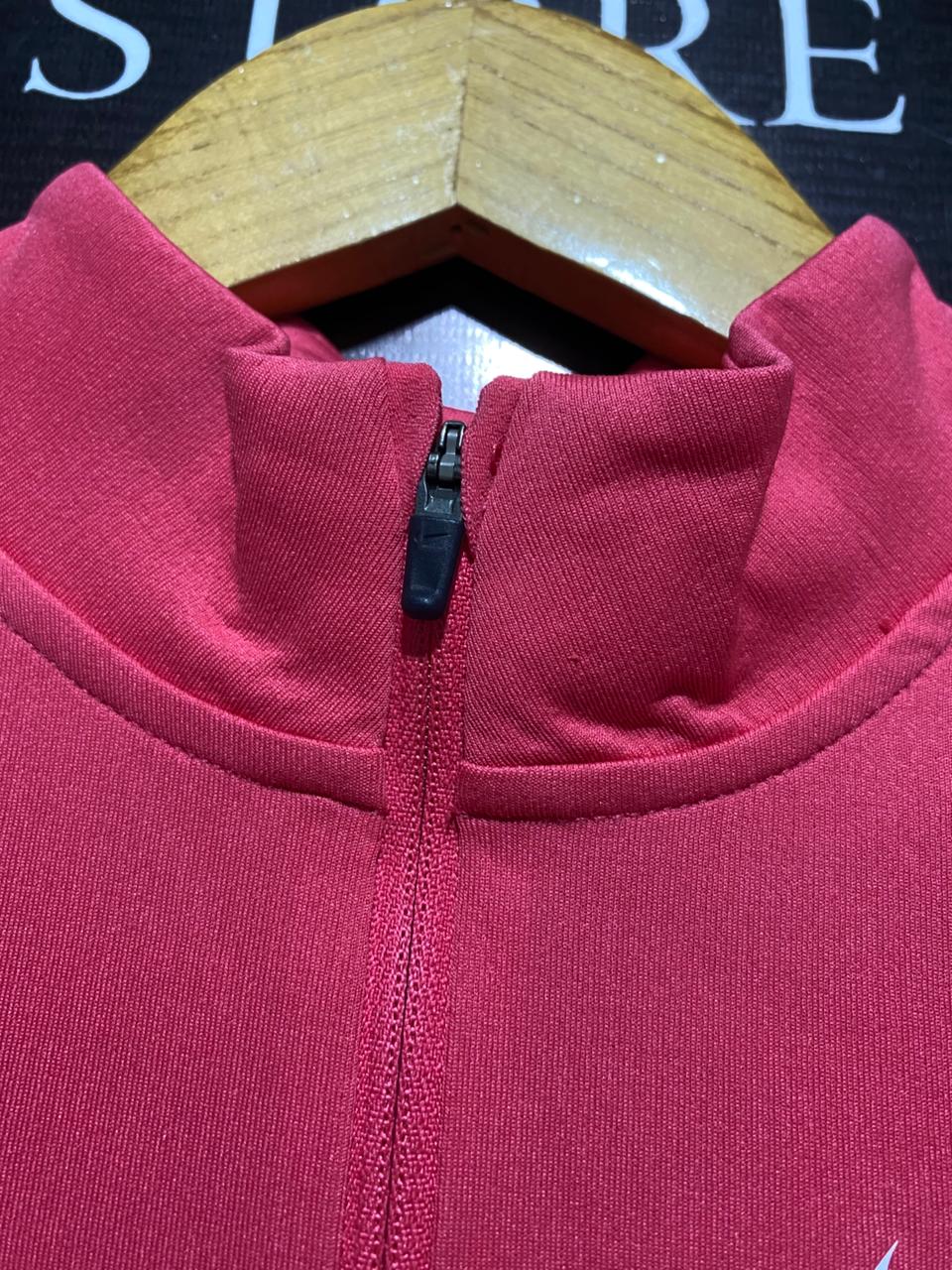 NIKE DRIFIT|L|BUST 16|Women's Dri-FIT Element 1/2-Zip Top