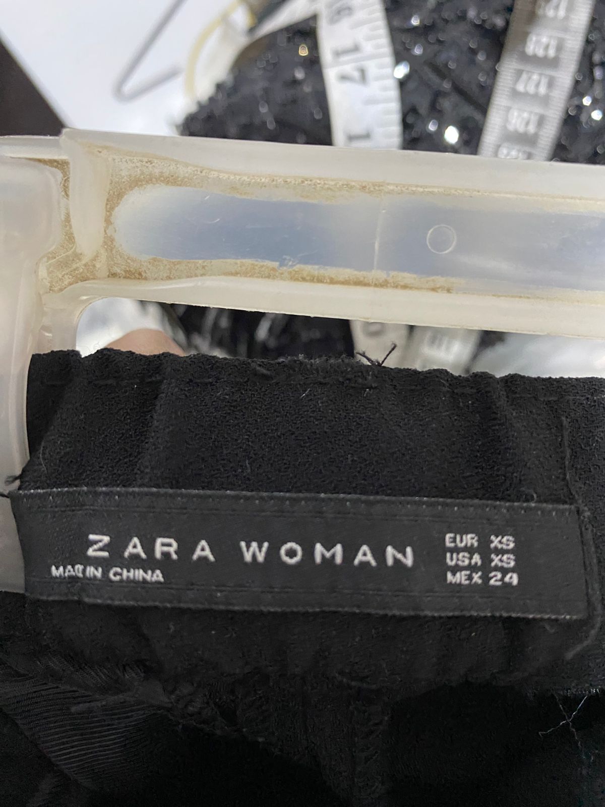 ZARA WOMAN |XS| WAIST 24| Relaxed Fit Trousers with Drawstring and Cuffs