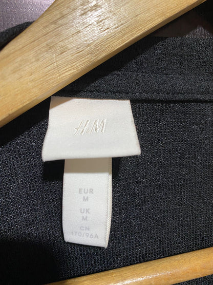 H&M |M| BUST 24| Black Puff Sleeve Sweatshirt