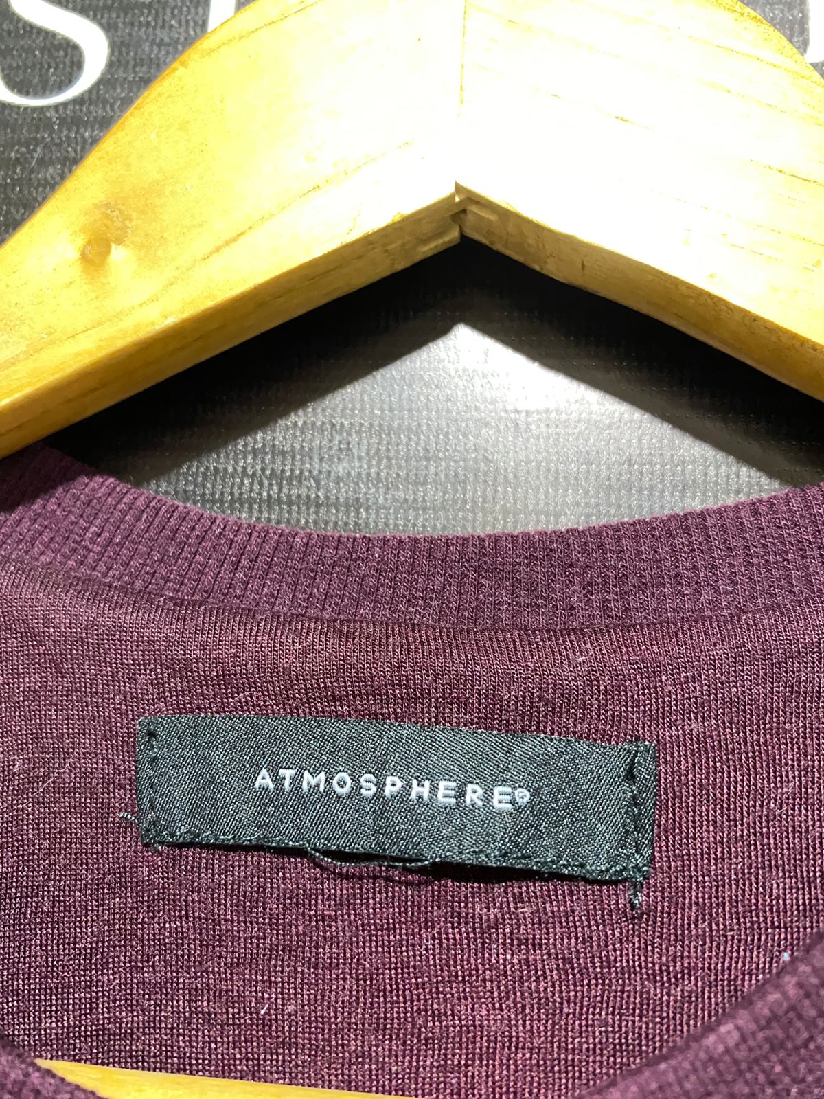 ATMOSPHERE |S| BUST 19| Fuzzy Boa Sweatshirt