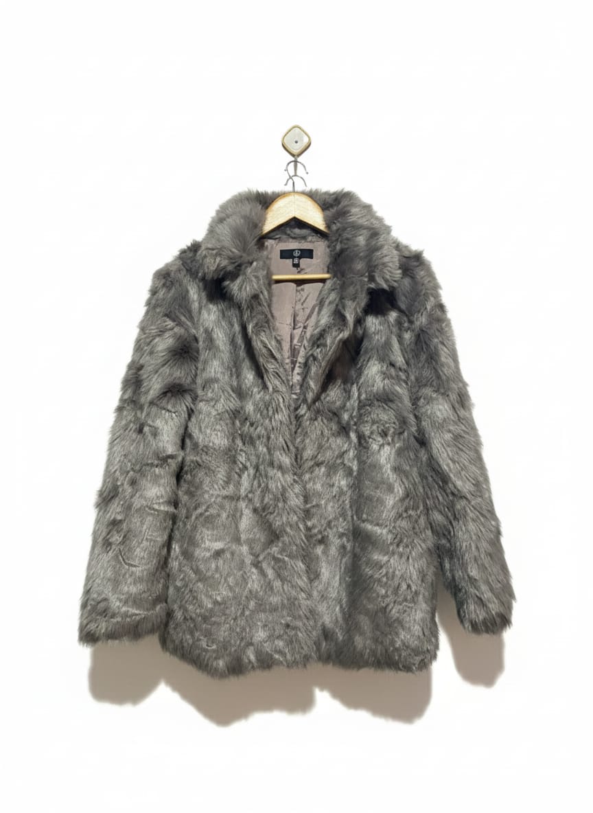 MISS GUIDED |M| BUST 21 | Grey Faux Fur Jacket
