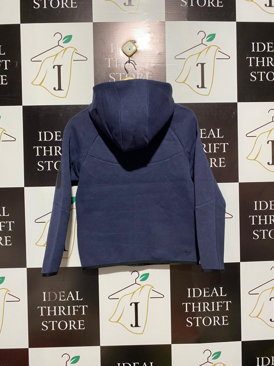 NIKE |L| BUST 18| Tech Fleece Full-Zip Windrunner Hoodie