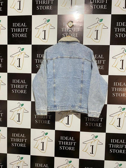 TU |L| BUST 26|  Oversized Light Wash Denim Jacket Borg Collar And Lining