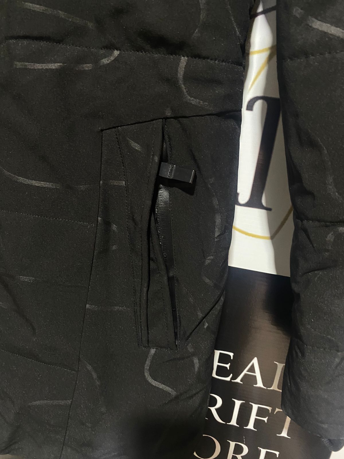 JIN HE CHUAN QI |L| BUST 19| Black Mid-Length Patterned Jacket