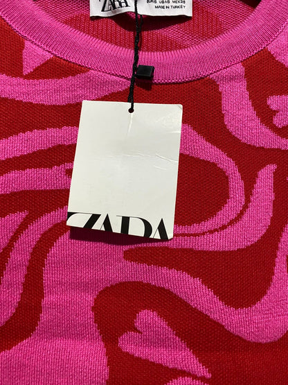 ZARA |S| BUST 15| Cropped Knit Top with a Pink and Red Swirl Pattern