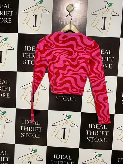 ZARA |S| BUST 15| Cropped Knit Top with a Pink and Red Swirl Pattern