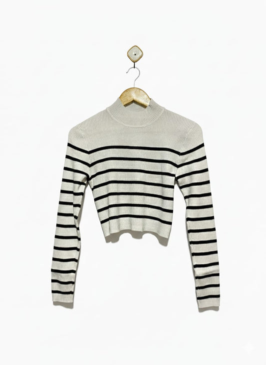ANKO |S| BUST 15| Cropped Mock-Neck Sweater in a White/Cream and Black Stripe Pattern