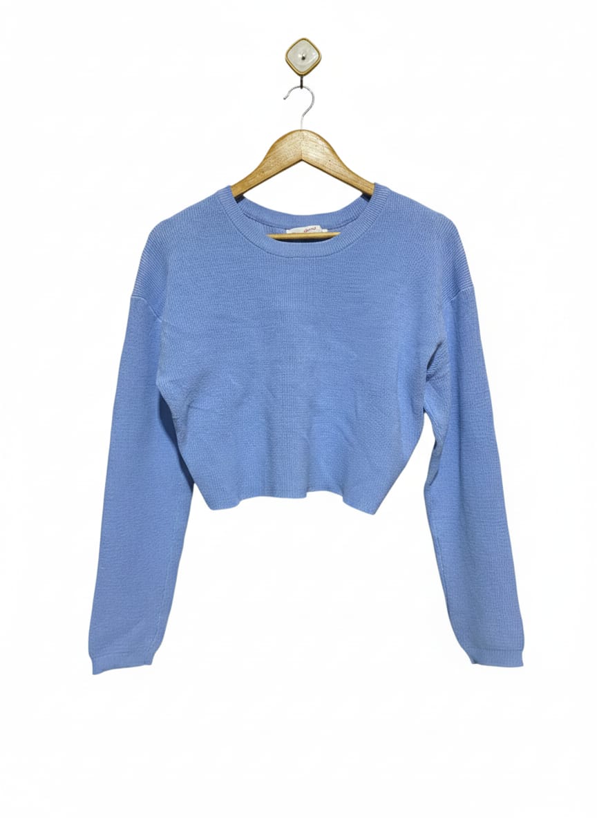 SUPRE |S/M| BUST 19| C1| Cropped Crewneck Sweater in a Light Periwinkle Blue