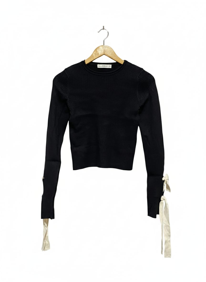 ZARA KNIT |S| BUST 14| Black Fitted Ribbed Sweater with Cream/White Bow Cuffs