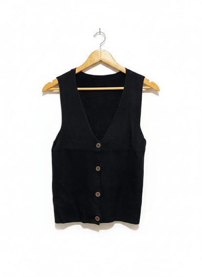 Fitted Ribbed Knit Vest/Waistcoat in a Solid Black |M| BUST 15