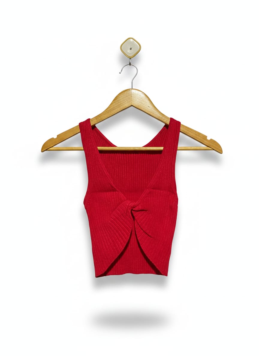 Red Twisted Knit Crop Top |XS| BUST 9|