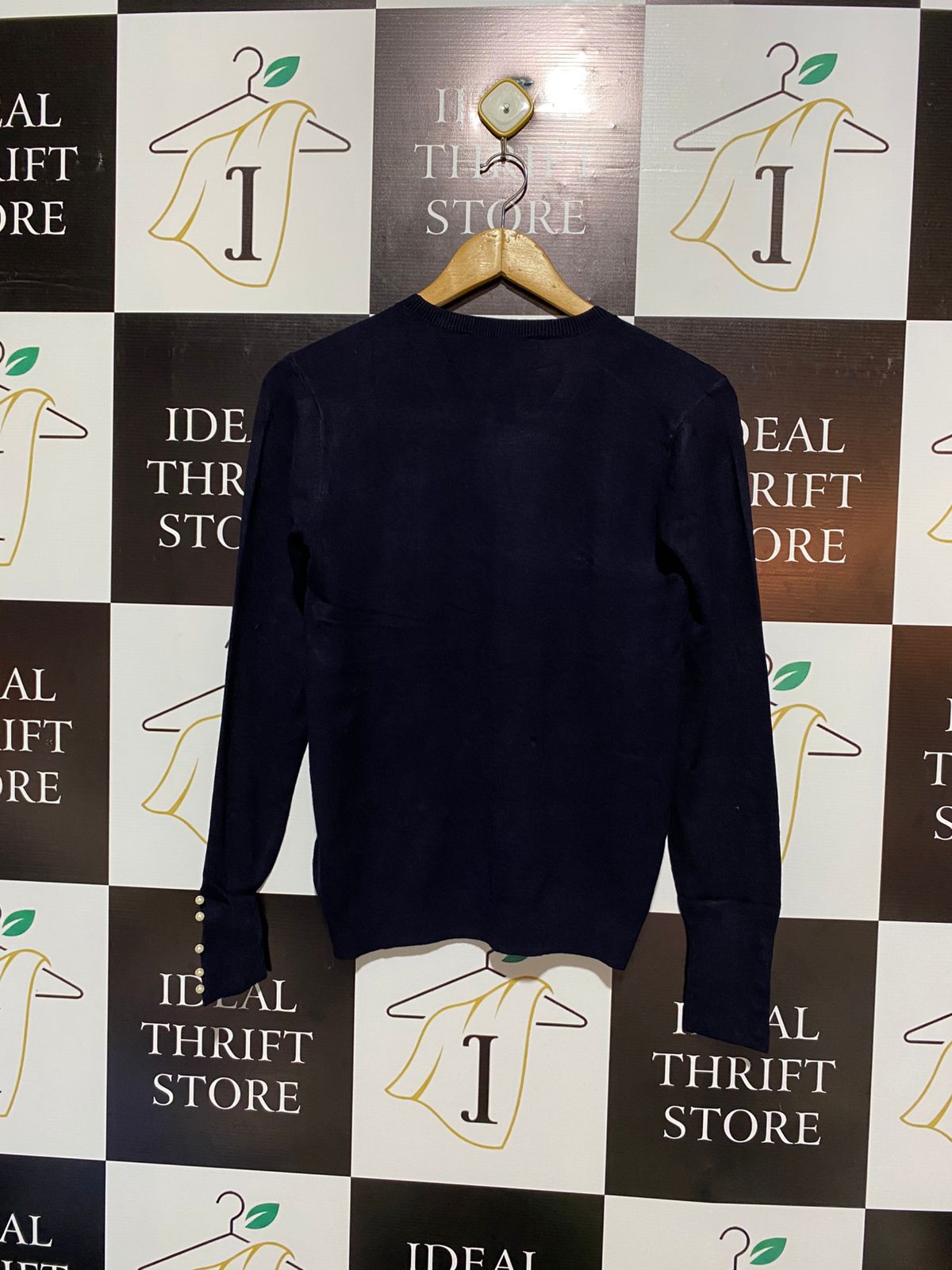ZARA KNIT |L| BUST 17| Navy Blue Crewneck Sweater with Gold Button Cuffs