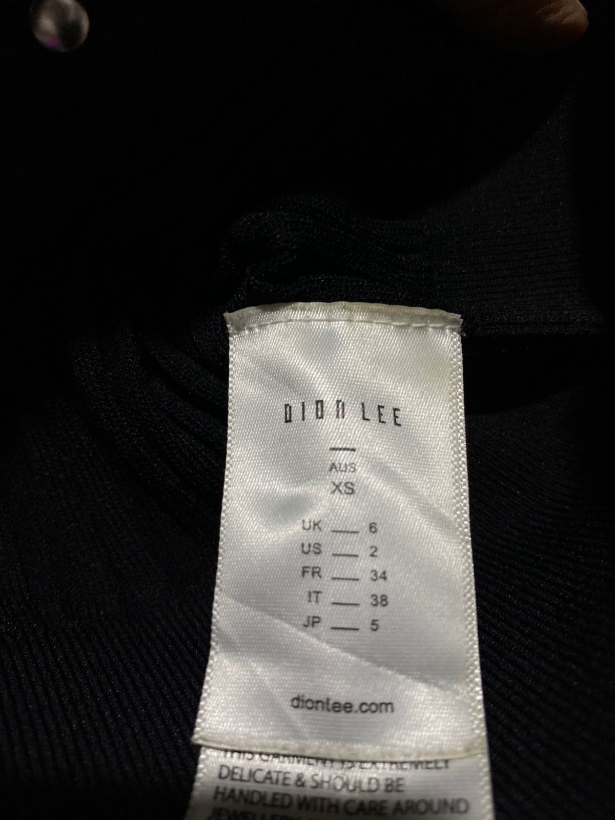 DIDA LEE |XS| BUST 13| Black Ribbed Hook-and-Eye Cardigan