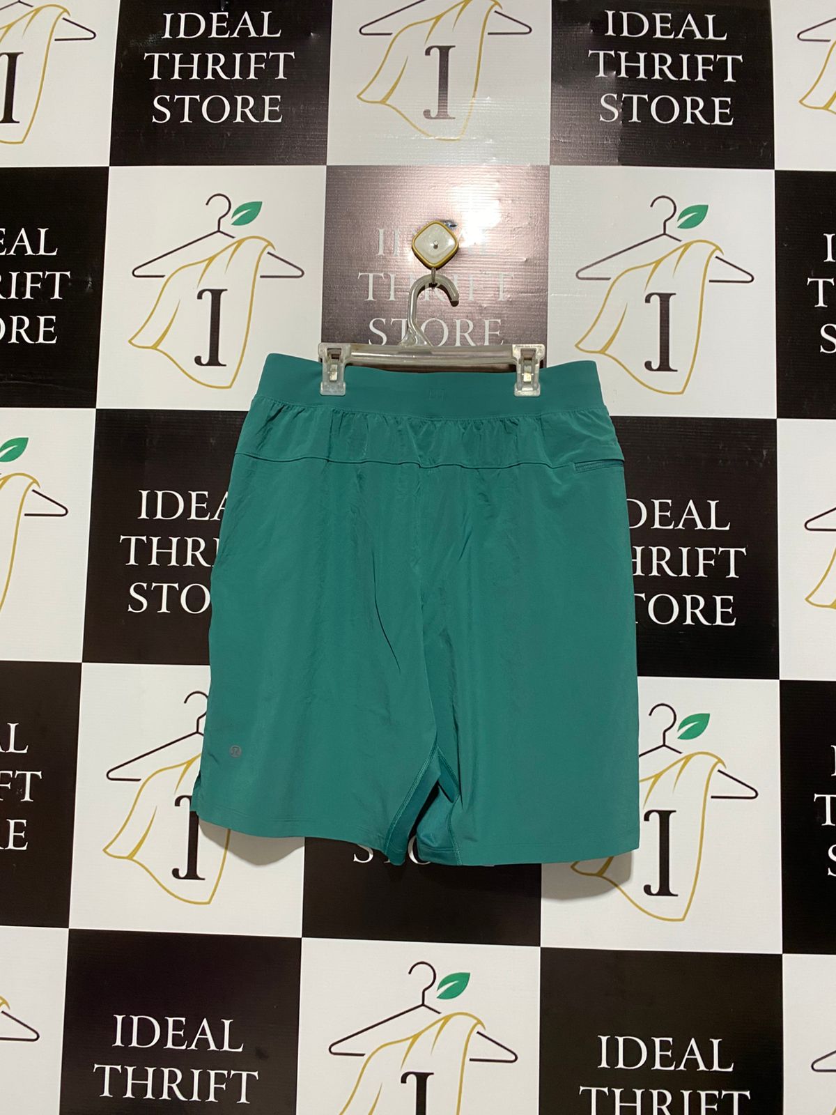 LULULEMON |L| WAIST 30| Teal Athletic Shorts