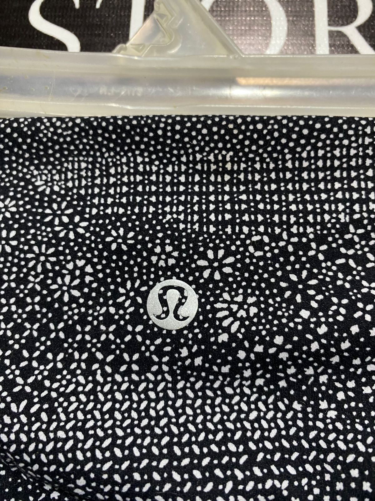 LULULEMON |S| WAIST 24| Athletic Compression Shorts