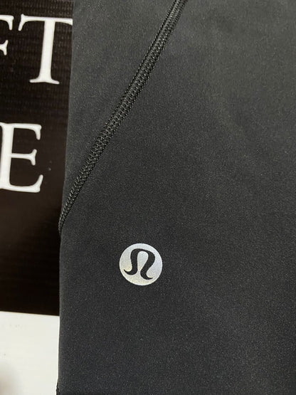 LULULEMON |M| WAIST 26|  Align High-Rise Short with Pockets
